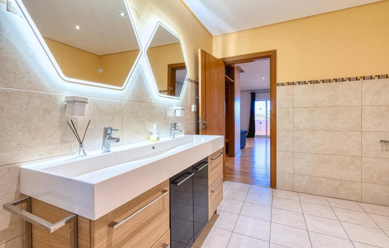 Full Private 300Sqm Villa Jacuzzi Heated Pool Ideal & Quiet Location 阿尔布费拉