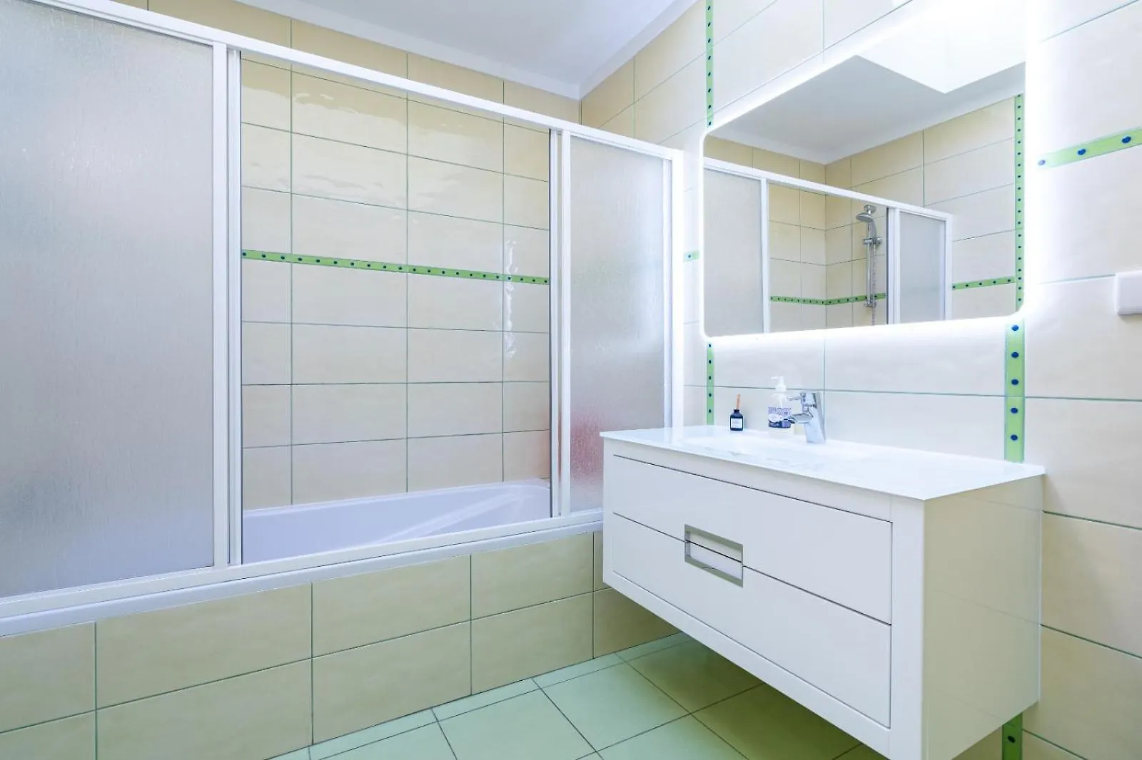Full Private 300Sqm Villa Jacuzzi Heated Pool Ideal & Quiet Location 阿尔布费拉