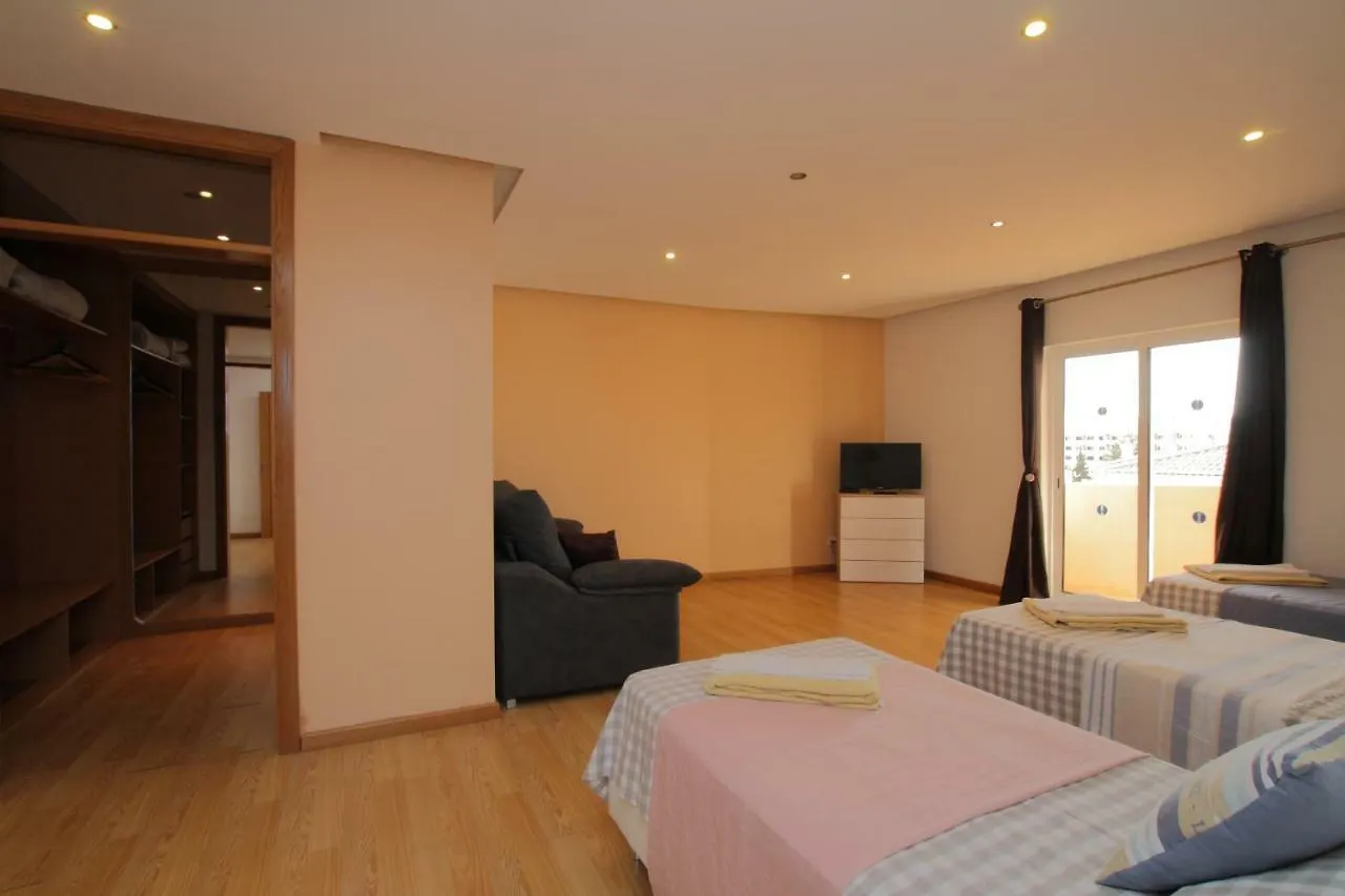 Full Private 300Sqm Villa Jacuzzi Heated Pool Ideal & Quiet Location 阿尔布费拉