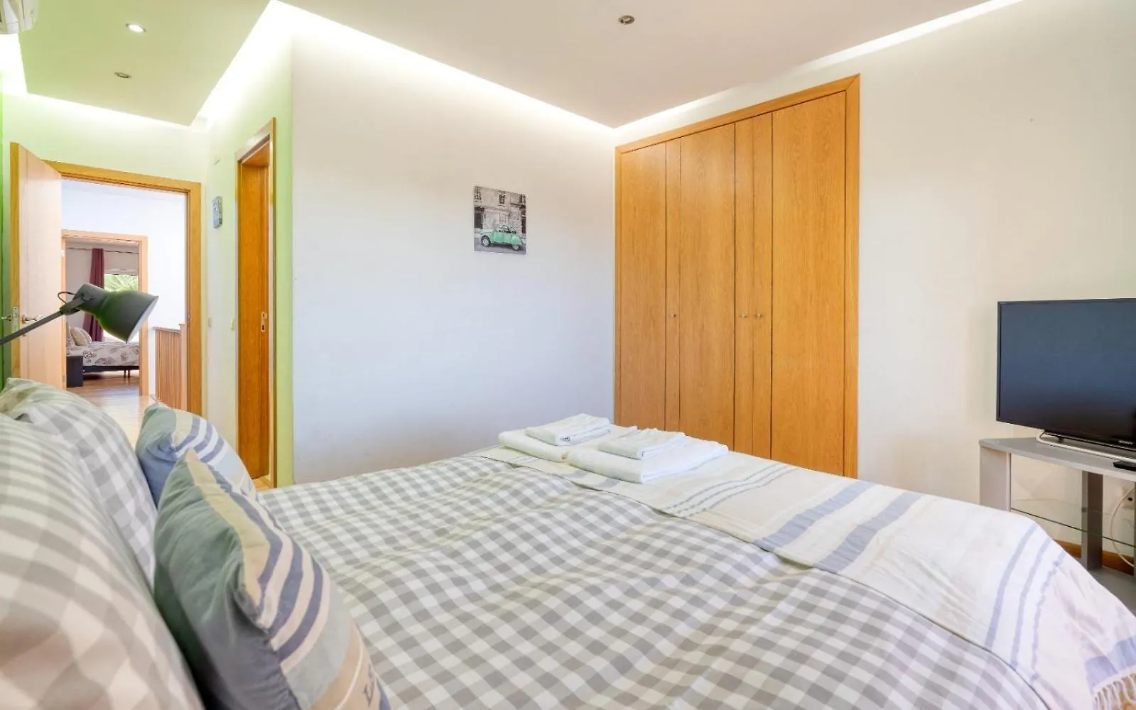 Full Private 300Sqm Villa Jacuzzi Heated Pool Ideal & Quiet Location Albufeira Portugal