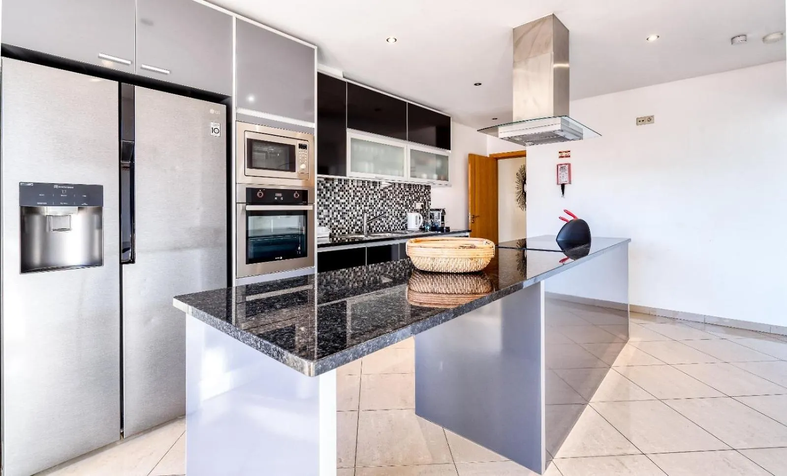 Full Private 300Sqm Villa Jacuzzi Heated Pool Ideal & Quiet Location Albufeira 0*,  Portugal